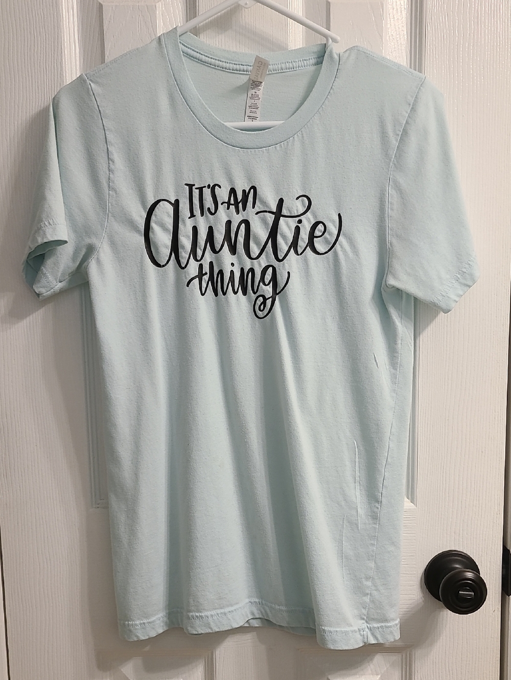 "It's An Auntie Thing" Light Mint Graphic Tee